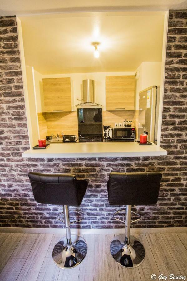 Chic Apart With Bar In Paris سان دوني المظهر الخارجي الصورة